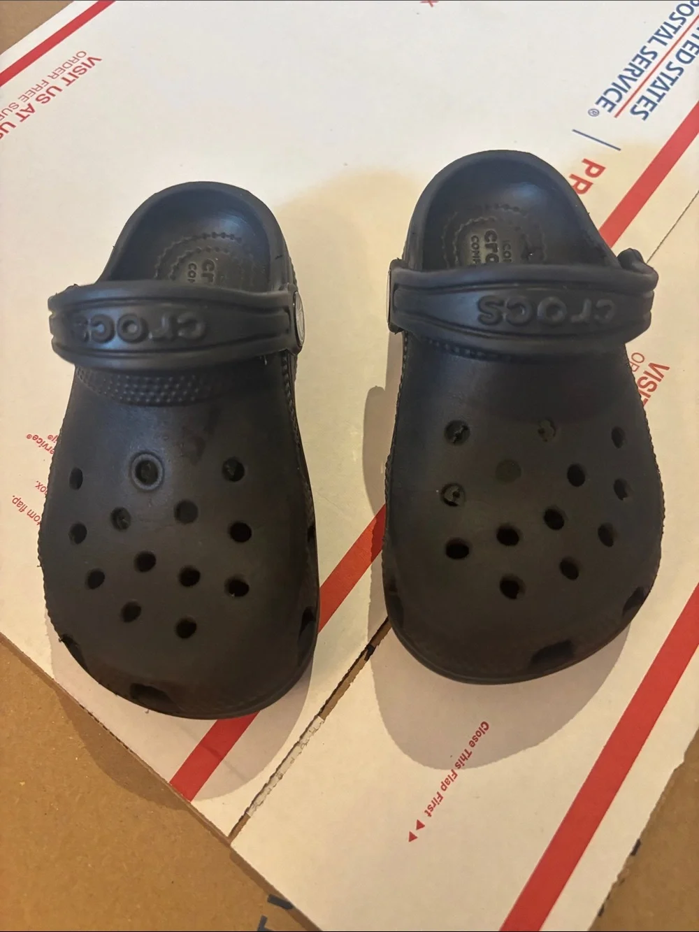 CROCS Kids Classic Clog in Black